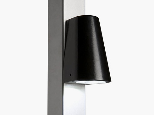 Заказать Элегантное LED-освещение Locinox (Бельгия) TRICONE для ворот, цвета zilver и 9005 (черный) в Азове